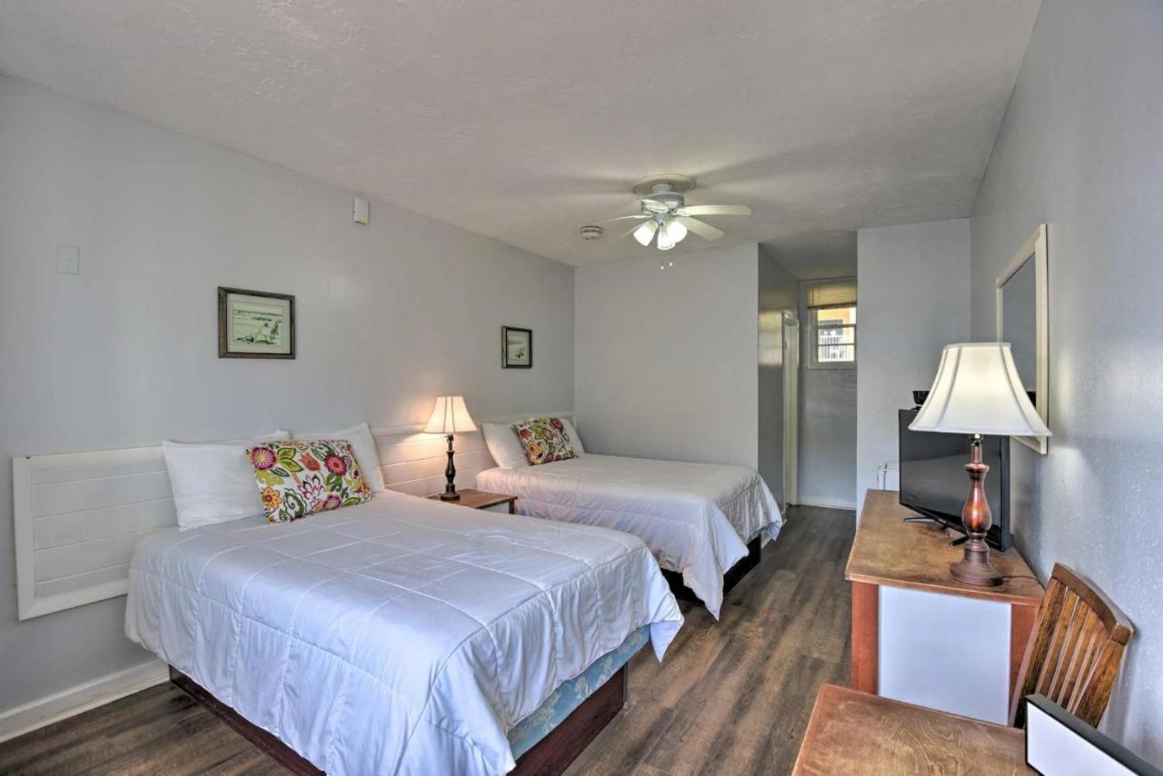 Coastal Waters 108-109- 2 Bedroom 2 Bath Pool Side Condo! New Smyrna Beach Exterior photo